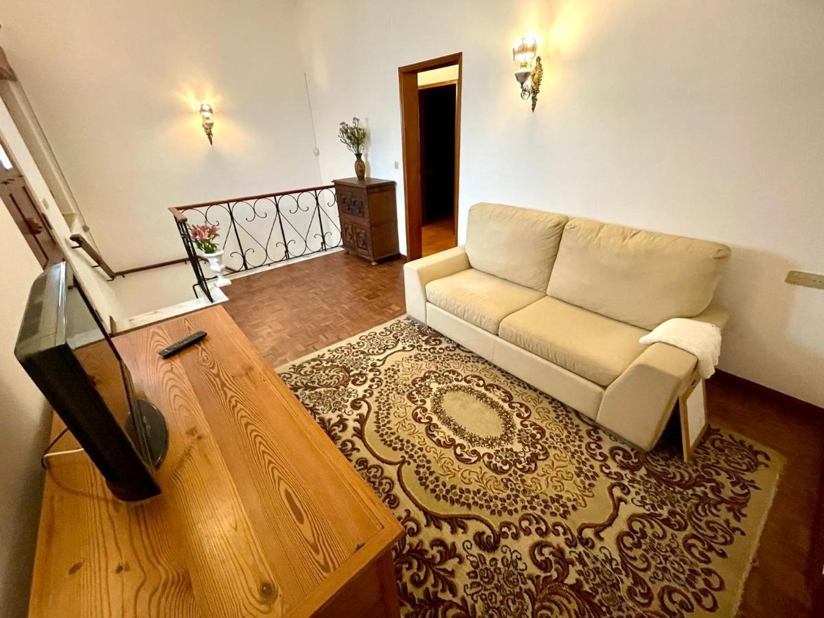 فيلا Casa As Dez أنغرا دو إِراويزو المظهر الخارجي الصورة